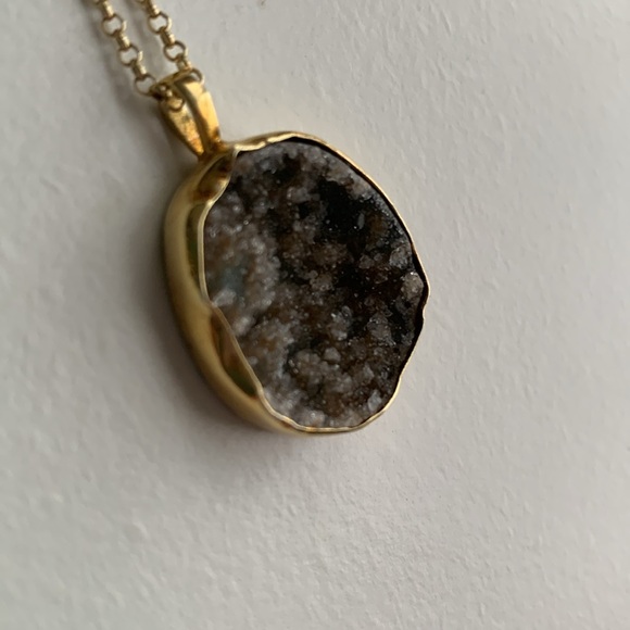 Definition Studio Rock Necklace - Picture 11 of 15